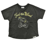 チャコールグレー