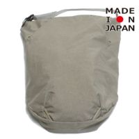 グレージュ